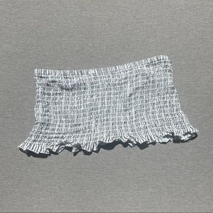 American Eagle ruffle trim crop top